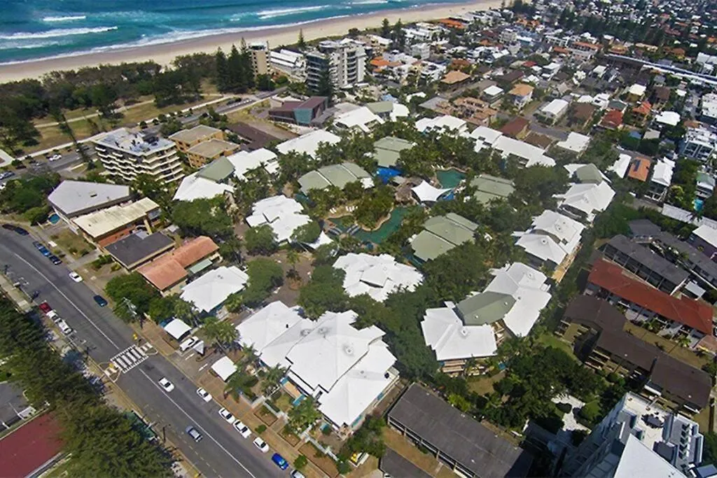 Diamond Beach 165 Gold Coast 0*,